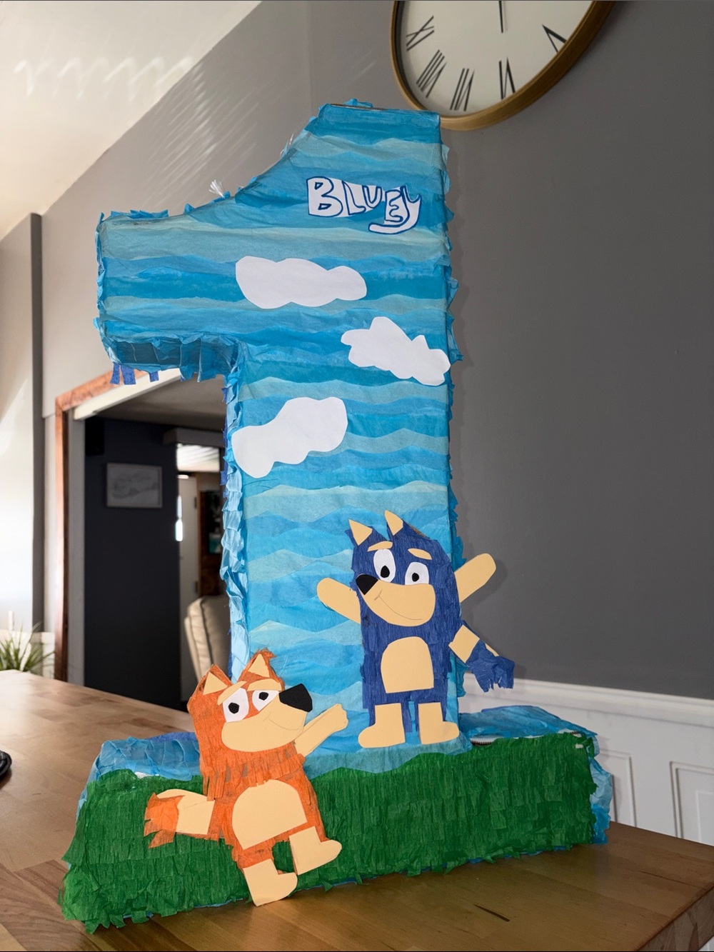 Bluey piñata